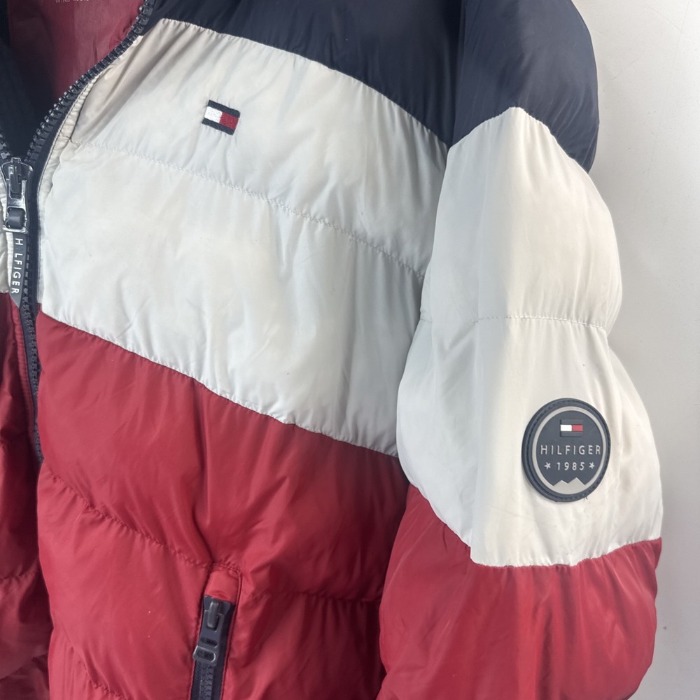 Tommy Hilfiger Mens Colorblock Hooded Puffer Jacket Red White Navy Blue Size XL - Picture 4 of 7